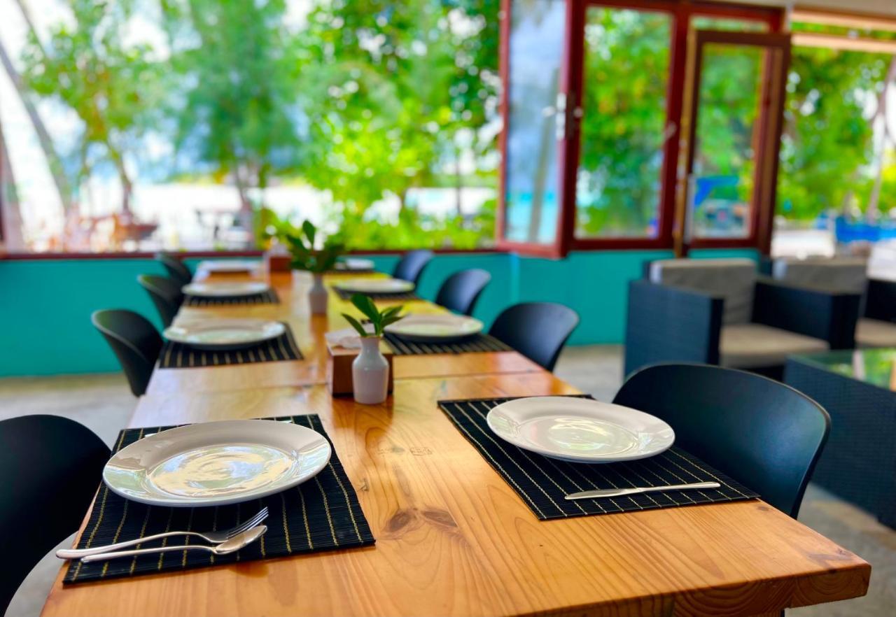 Beach House Dhiffushi Exterior foto